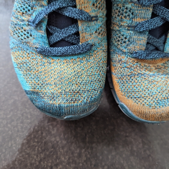 Nike Flyknit Chukka - Picture 13 of 13